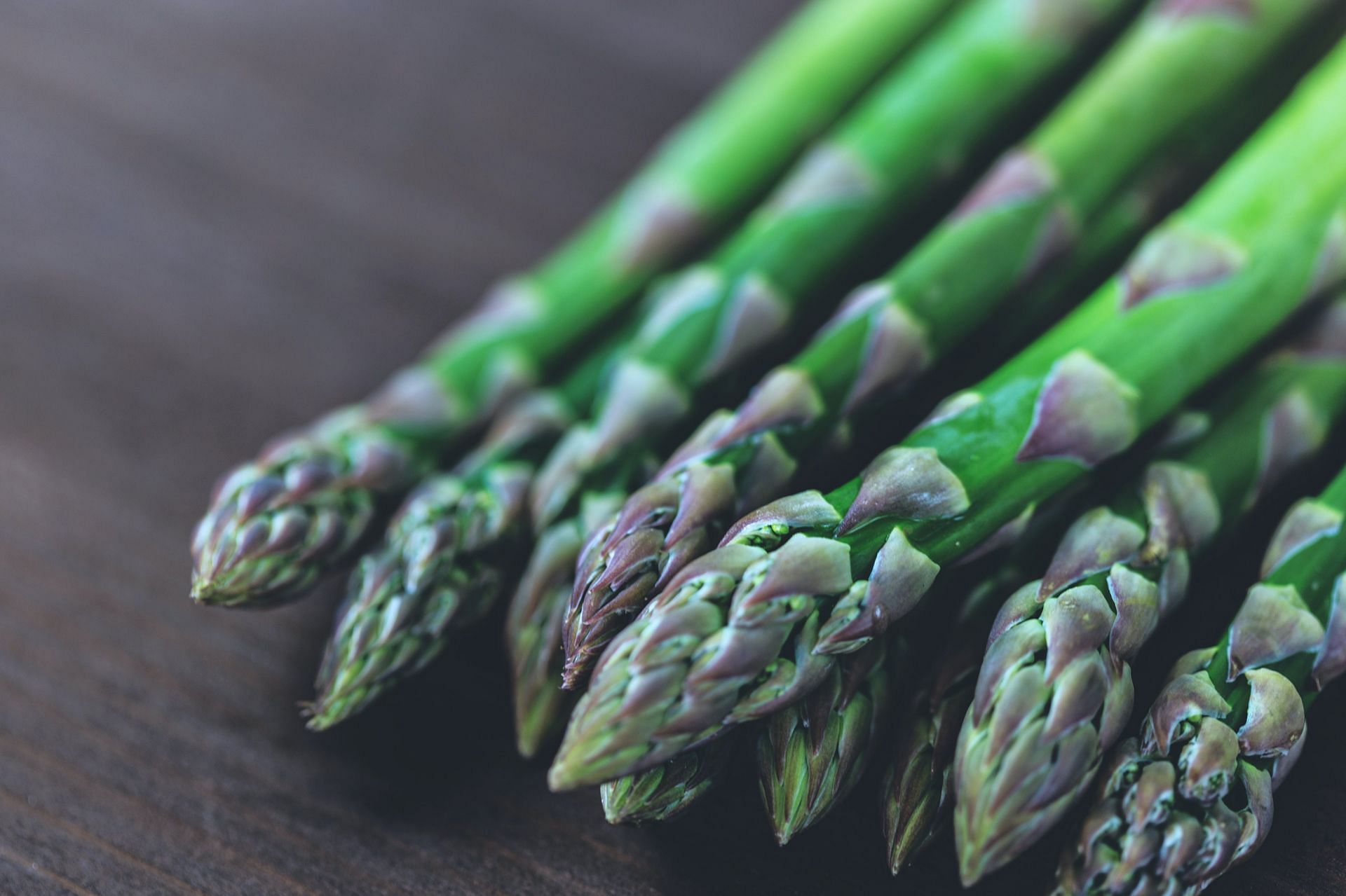 Tips to burn belly fat (image sourced via Pexels / Photo by foodie factor)